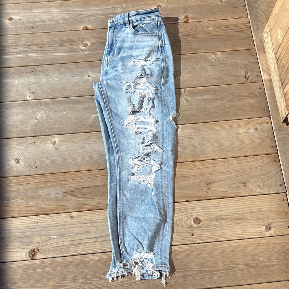 American Eagle Outfitters Ripped Light Blue Mom Jeans